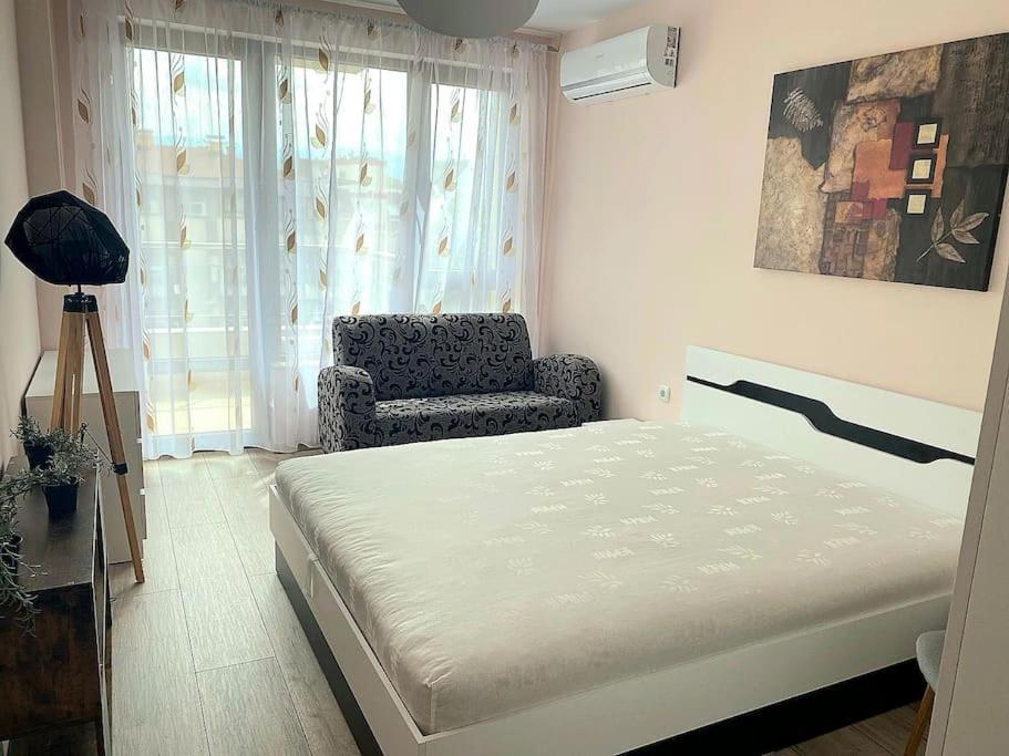 Stylish Apartment Near City Center Plovdiv Extérieur photo
